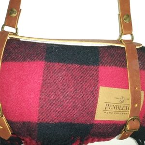 New Pendleton blanket with holder.